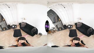 Home Alone Floozy Jadilica’s Kinky Blow job Surprise – TmwVRnet