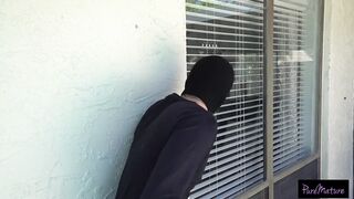 PUREMATURE Shady Security Lends His Rod To Armani Ebony For Protection