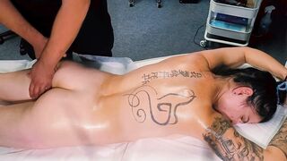 The KINKY masseur pushes the limitations of the massage, gives her a toy and puts his shlong in her throat