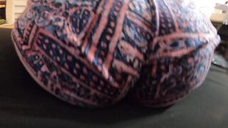 hawt booty white cutie (pawg)