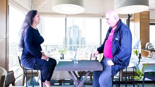 PREVIEW OF HAWT UNDRESS GAME IN A RESTAURANT WITH CUMANDRIDE6 AND OLPR