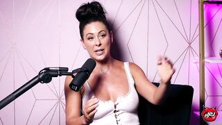 Cherie DeVille Discloses the Wildest Things That babe’s Done on Set — and Off