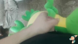 Green dinosaur t-rex