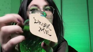 ASMR MadAlice Swallow Me Bottle "Greens"