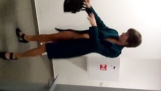 Striptease on the fifth floor