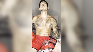 Boxing Cum With No Hands