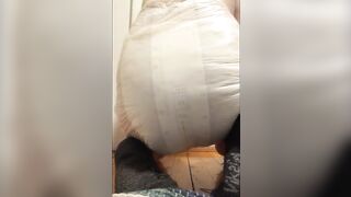 amazing diaper farts... volume up!