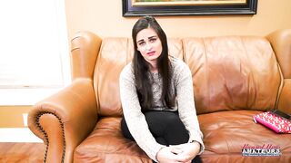 Cute Femdom Amateur Elliot Gets Bossy And Deeply Dicked!