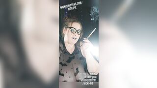 October Roundup NickiPie smokin'