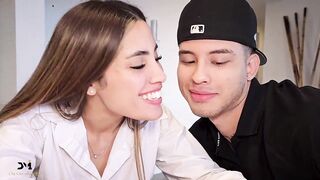 I screw my classmate when we're alone at home - Danner Mendez & Paula Rojas