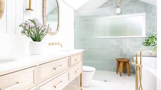 [F4M] Now I Get to Hold Your Shlong! [watersports]mentions of[peeing][throne-room][shlong holding][cock]