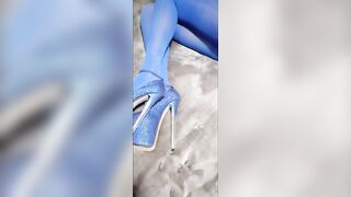 mother I'd like to fuck ideal body with hose and eight inch heels