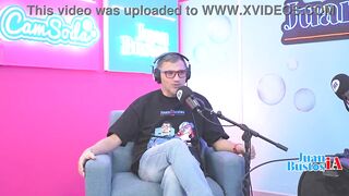 SQUIRTER mother I'd like to fuck: Lina goes wild with the machine and ends up screwing a stranger until that babe squirts!