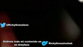 Me follo a esta chibolita mientras vemos su dibujo favorito