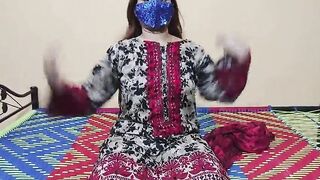 Glamorous Sexually excited maid sloppy blow job