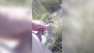 Love to jerk off on a public beach.