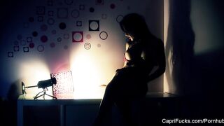 Hotties Capri and Dahlia masturbate jointly