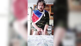 Large Russian penis cums during masturbation! Recent cum in the throat and on the face of this hungry homo chap