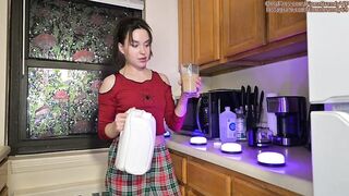 Urinate coffee recipe! Adding my pee in the cup for a ideal salty latte!