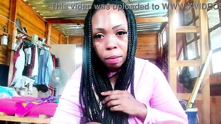 BigAss Mistresse try denim-shorts for some other bigg fan!