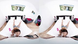 Hopeless GF Flashes Bazookas To Delay His Business Travel - TmwVRnet