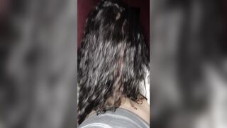 La novia de mi'migo me da una mamada salvajemente, sus mamadas son mas ricas que las de mi novia!!