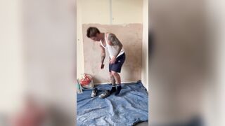 Boss left me to close up ????????