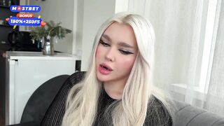 Raunchy therapy with a psychologist in a short costume