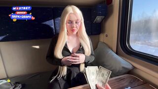 CHEATING ON A TEACH. eighteen-year-old large booty companion cheated on her boyfriend in the compartment.