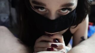 The skin put on ears, sucked a rod and let herself be screwed, unfathomable fellatio, hard screwing in the cunt