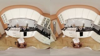 VR Bangers: Lascivious Italian Deepthroats & Bangs Anally to Get Cum for Her Gelato - VR Porn