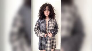 U plan to unzip me or just stare? ????