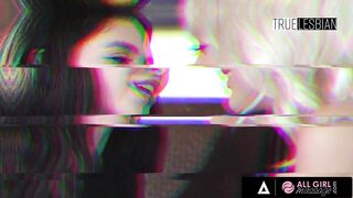 ALL HOTTY MASSAGE - Breasty Gal Gabbie Carter Bangs With Her Wild Masseuse Eliza Ibarra