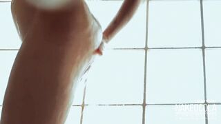 Licking, rubbing stepsister's cunt and butt to squirt