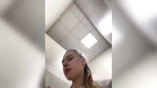 Extraordinary masturbate upside down