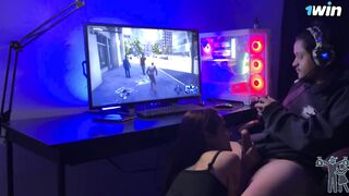 Mulher tem certeza que é melhor que o movie game e ela prova