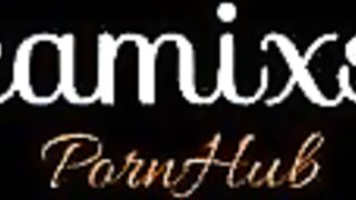 Tributo a Mia Khalifa