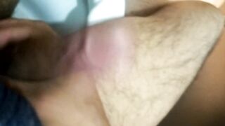 Masturbación en baño publico