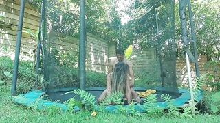 ANTONELLA, SMALL AND HOT HOTWIFE SCREWS HIS ALLY IN THE BACKYARD OF HER ABODE