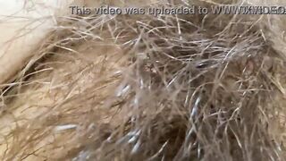 Bizarre Close Up Large Clitoris Snatch