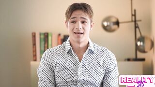 Madi Collins Proves Her Constricted Cunt is the Key to Handling Large Dick & Stepsis Responsibilities -S1:E5