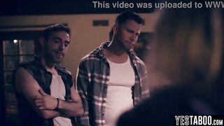 Tiny traveler double permeated by stepbrothers in a hardcore 3some