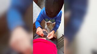 Estás segura? En el piso 25 me chupa la snatch antes de que NOS PILLEN