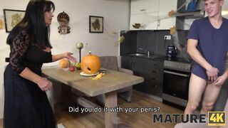 MATURE4K. Older woman finds this guy lewd stepson masturbating and helps him