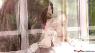 Stepson sees his breasty stepmom Jessica Ryan fingering in the livingroom and since that babe doesnt get banged anymore the mother i'd like to fuck lets him anal screw her