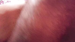 Ela gosta de da a bucetinha com plug no cuzinho ????????