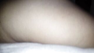 su culo se traga el plug completo