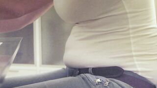 Como en los vaqueros con el cinturón #barriga #comer