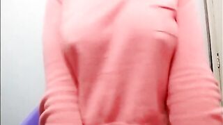 Penolope Muestra sus Tetotas y Juega con Ellas Para Vos