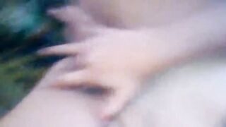 colegiala tocándose rico para mi